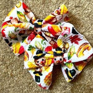 Baby/toddler piggy bows